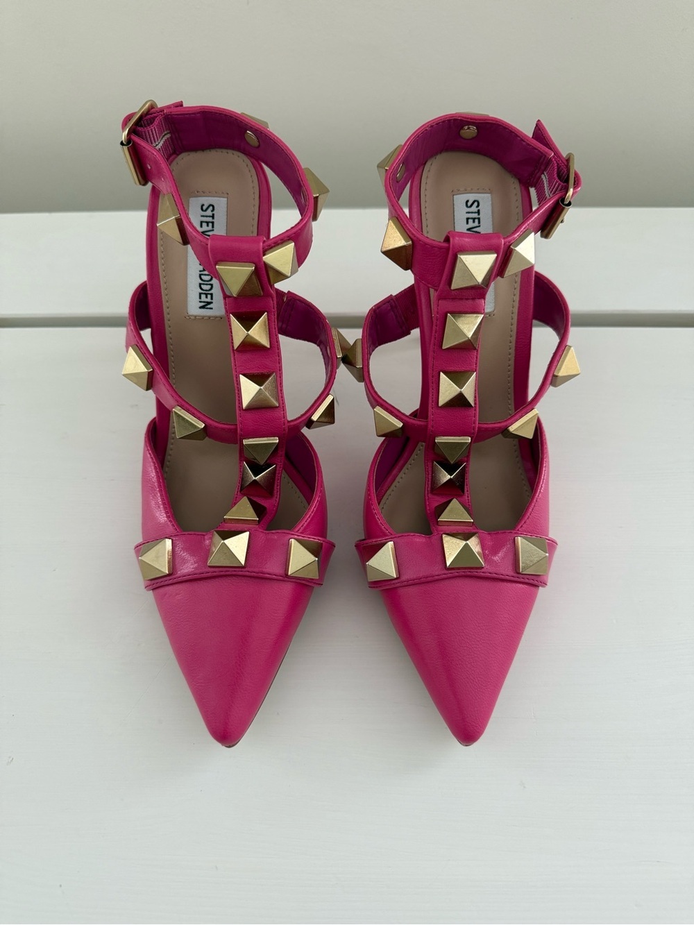 Steve Madden Audra Pink Studded Lucite Heel Pointed Toe Sandals Size 8